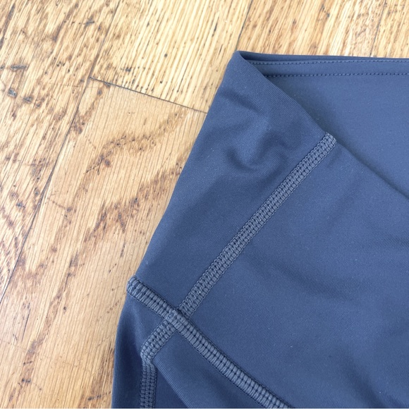 Athleta High Rise Chataranga Tights Yoga Leggings in Small Total Eclipse - Picture 4 of 5